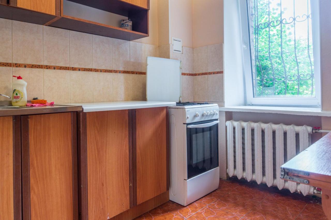 1 Комнатная Квартира По Улице Предславинская, 12 Kiev Exterior foto