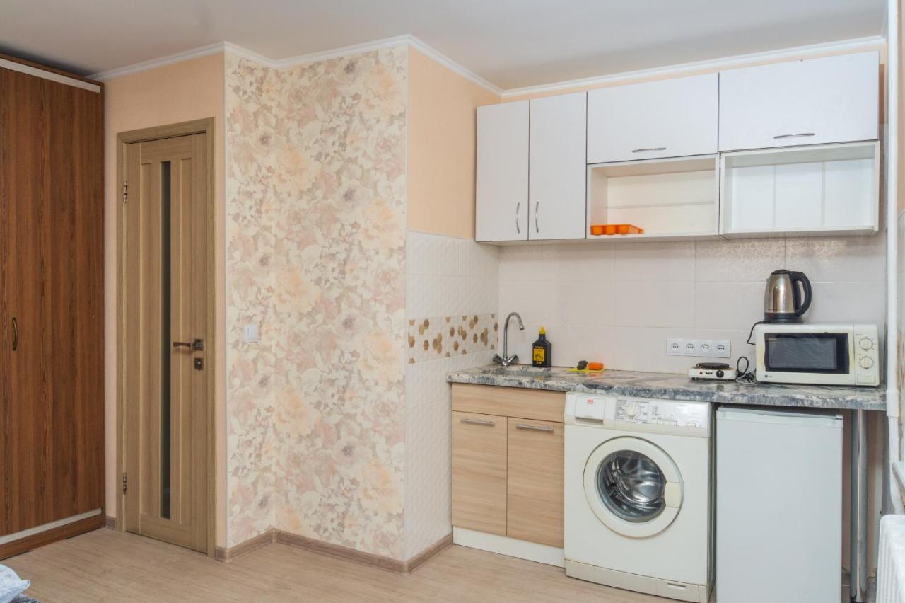 1 Комнатная Квартира По Улице Предславинская, 12 Kiev Exterior foto