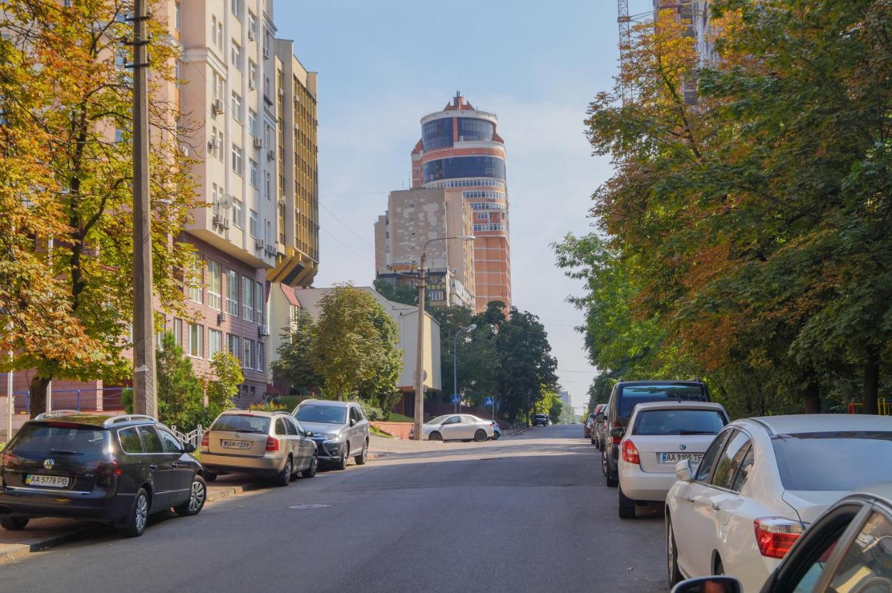 1 Комнатная Квартира По Улице Предславинская, 12 Kiev Exterior foto