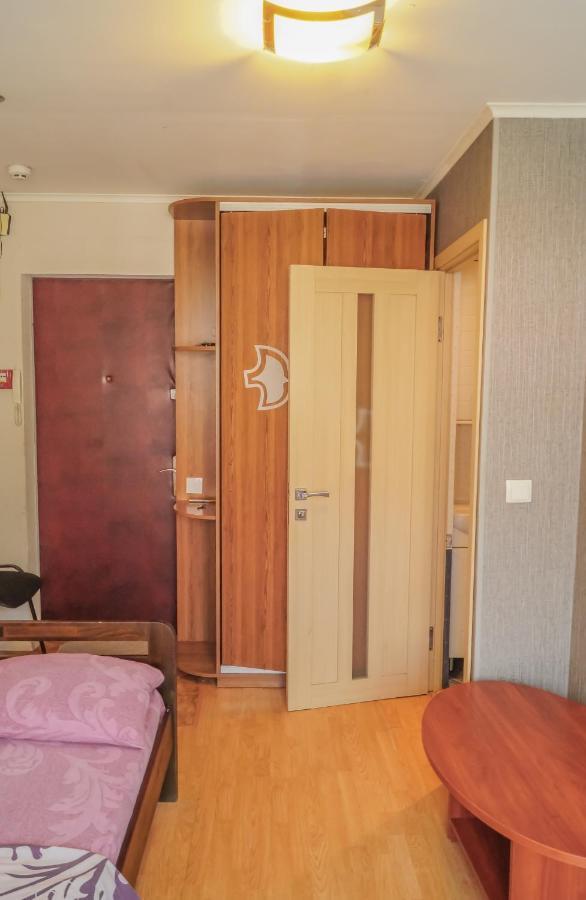 1 Комнатная Квартира По Улице Предславинская, 12 Kiev Exterior foto